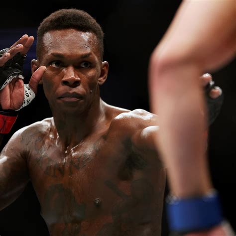 israel adesanya bulge|UFC 271 .